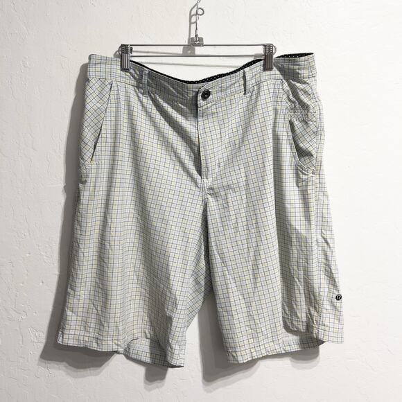 Lululemon Shorts Mens Sz 38 White Plaid Swim Trunks Board White Yellow Blue - Picture 1 of 8